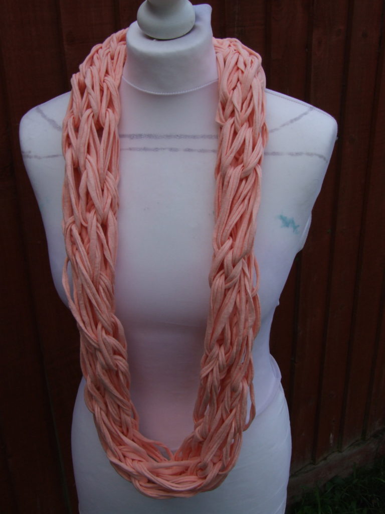 knitting without needles. Arm knitting makes a stunning scarf